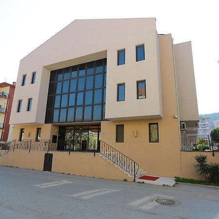 Montania Town Hotel Mudanya Bursa Exterior foto